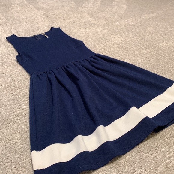 Navy Blue Dress - Picture 3 of 12